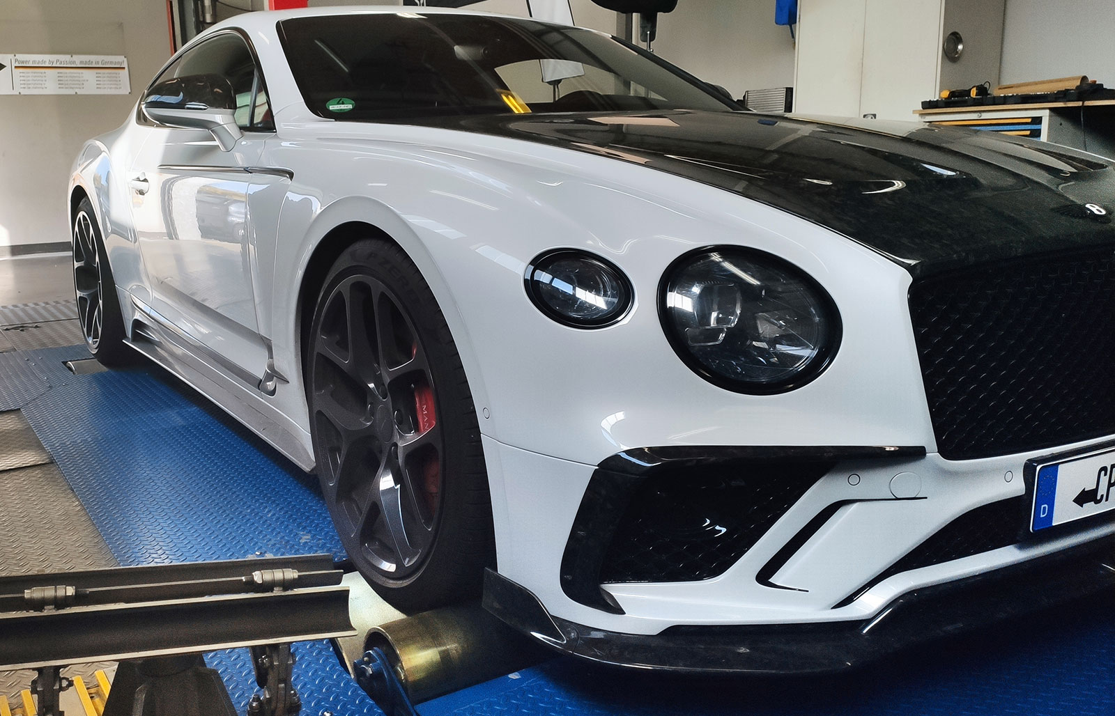 在dyno上：賓利歐陸 GT V8