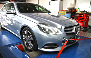 The new Mercedes E400 (W212) 馬力機測試